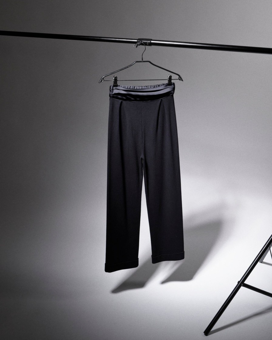 Akala Studio Kate Pants | Pantalones