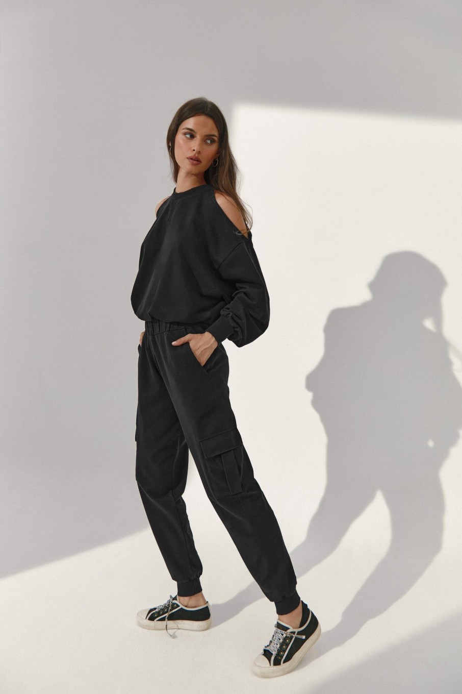 Akala Studio Black Sky Cargo Set | Sweats